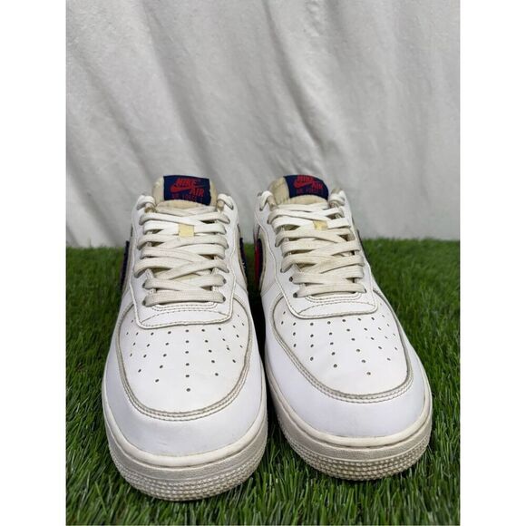 Size 9.5 - Nike Air Force 1 07 LV8 Chenille Swoosh White Navy Red Men’s - Picture 2 of 8